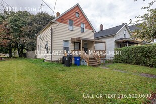 3878 E 55th St in Cleveland, OH - Building Photo