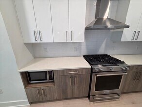 775 Juniper St NE in Atlanta, GA - Foto de edificio - Building Photo