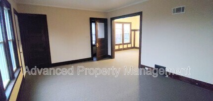 1425 N 47th St in Milwaukee, WI - Building Photo - Building Photo