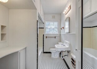 2006 Elmen St-Unit -1 in Houston, TX - Building Photo - Building Photo