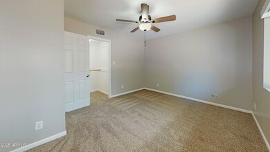 733 S Revolta Cir, Unit 17207 in Mesa, AZ - Building Photo - Building Photo