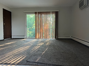 14631 Lamon Ave in Midlothian, IL - Building Photo - Building Photo