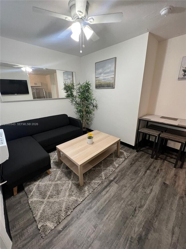 1191 NW 8th Street Rd