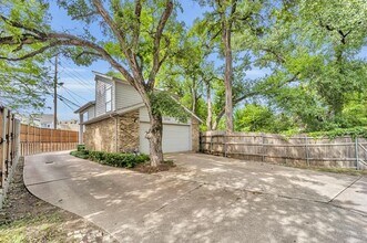 9308 Greenville Ave in Dallas, TX - Building Photo - Building Photo