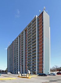 Nanak House in Toronto, ON - Building Photo - Building Photo