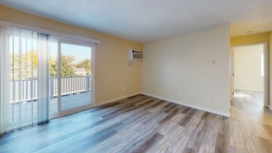 Pebble Beach in Lowell, MI - Building Photo - Building Photo