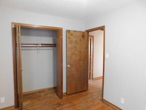 1670 Lawndale Ave in El Dorado, KS - Building Photo - Building Photo