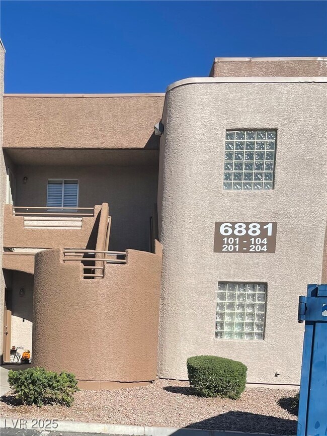 6881 Tamarus St in Las Vegas, NV - Foto de edificio - Building Photo