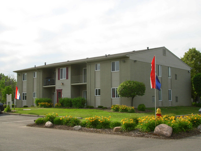 Allen Pointe Apartments in Allen Park, MI - Foto de edificio - Building Photo