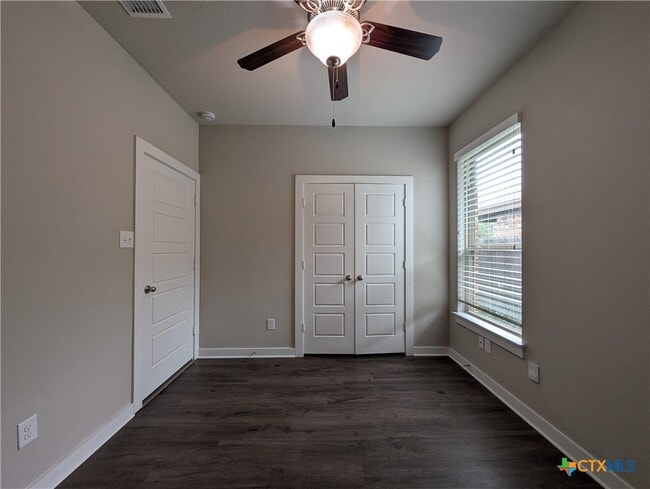 property at 506 Creekside Frst