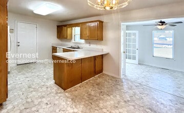 57 Gladstone Dr in Ringgold, GA - Building Photo - Building Photo