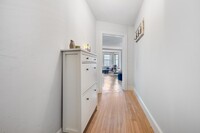 993 Memorial Dr, Unit #102 in Cambridge, MA - Building Photo - Building Photo