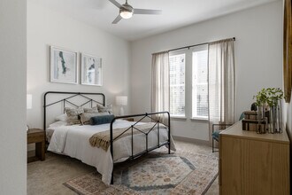 Livano Pflugerville in Pflugerville, TX - Building Photo - Interior Photo