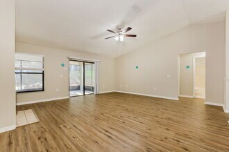 4812 Pierce Arrow Dr in Apopka, FL - Building Photo - Building Photo
