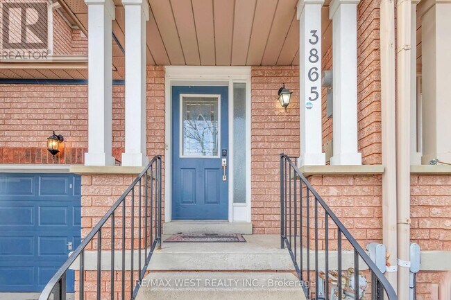 3865 Allcroft Rd in Mississauga, ON - Building Photo - Building Photo