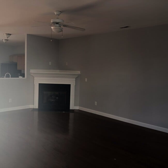 8342 Glenwood Springs Ct in Raleigh, NC - Building Photo - Building Photo