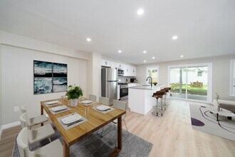 171 Van Horne St in Jersey City, NJ - Building Photo - Building Photo