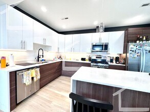 9 University Rd in Brookline, MA - Building Photo - Building Photo