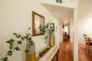 7310 Balboa Blvd in Los Angeles, CA - Building Photo - Building Photo