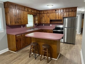 156 Gum St in Randleman, NC - Building Photo - Building Photo