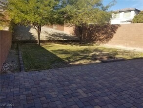 7719 Gatsby House St in Las Vegas, NV - Building Photo - Building Photo