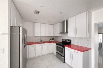11950 SW 187th Terrace in Miami, FL - Building Photo - Building Photo