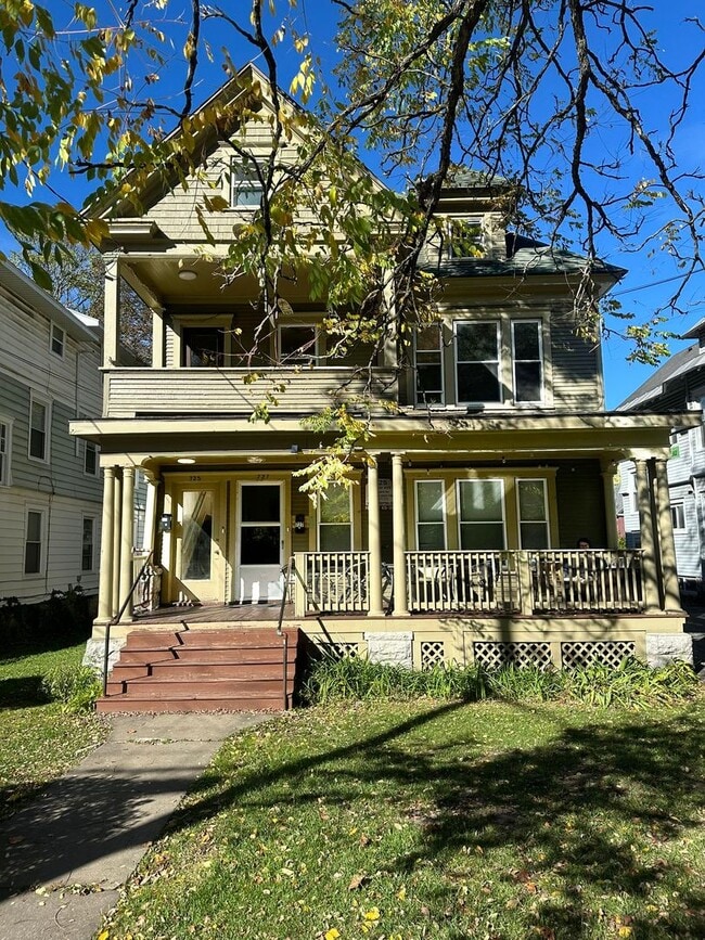 property at 725 Euclid Ave
