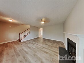 140 Sundance Way, Unit 07-F in White House, TN - Building Photo - Building Photo