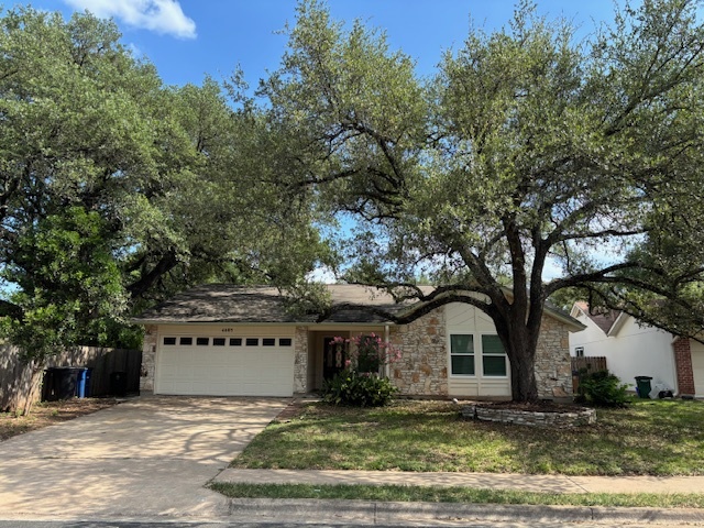 property at 4605 Pelham Dr
