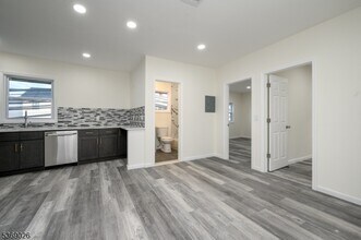 287 Orange St in Newark, NJ - Building Photo - Building Photo