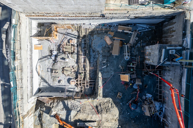 Hilltop in Vancouver, BC - Building Photo - Building Photo