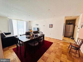 3245 Rio Dr in Falls Church, VA - Building Photo