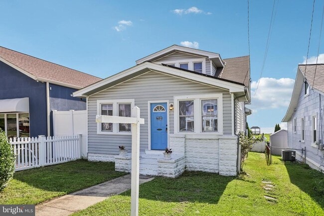 8321 Bayside Rd in Chesapeake Beach, MD - Building Photo - Building Photo