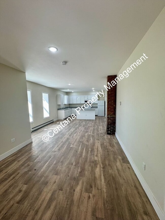 property at 614 N Alaska St