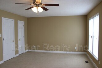 905 Oakwater Dr in Garner, NC - Building Photo - Building Photo