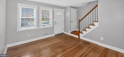 8303 Ridgely Oak Rd in Parkville, MD - Building Photo - Building Photo