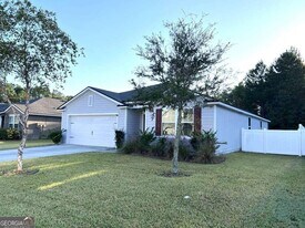 306 Cedar Breeze Dr in Kingsland, GA - Building Photo