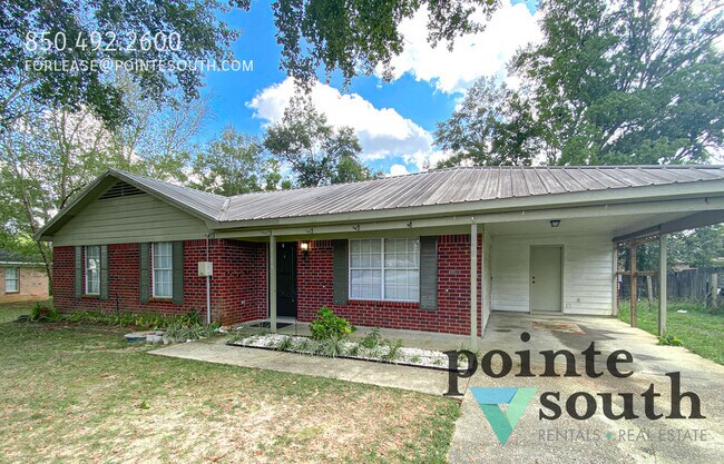 21846 Mahan Dr in Robertsdale, AL - Building Photo - Building Photo