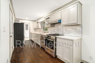 2695 Peeler Rd in Doraville, GA - Building Photo - Building Photo