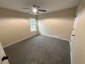 2815 Epping Way Dr in Memphis, TN - Building Photo - Building Photo