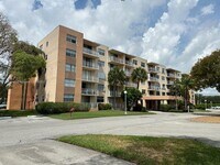 500 Executive Center Dr