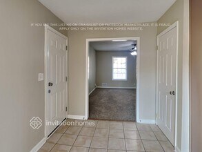 3750 Glen Mora Dr in Decatur, GA - Building Photo - Building Photo