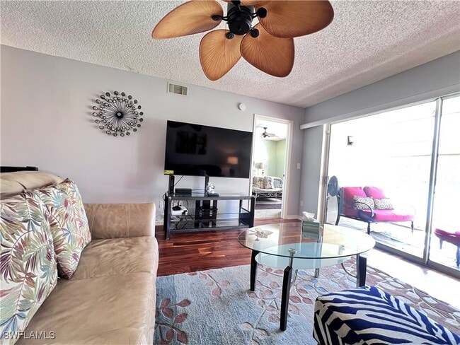 property at 717 Landover Cir