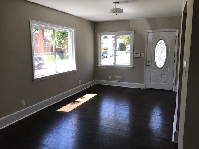 4621 Greenhill Ave in Baltimore, MD - Building Photo - Building Photo