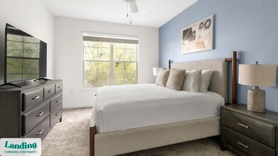 4435 Touchton Rd, Unit 1039 in Jacksonville, FL - Building Photo - Building Photo