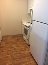 3009 Ala Makahala Pl in Honolulu, HI - Building Photo - Building Photo