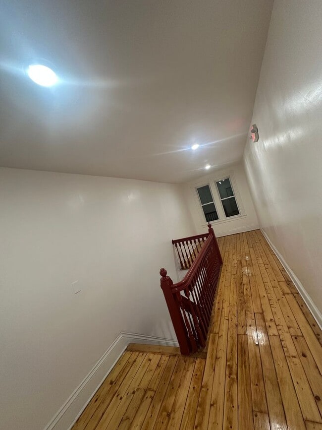 63 Whitmore St in Hartford, CT - Foto de edificio - Building Photo