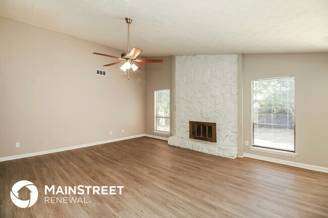 8178 Winewood Way in Riverdale, GA - Building Photo - Building Photo
