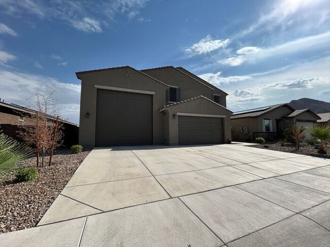 4473 Suncup Dr