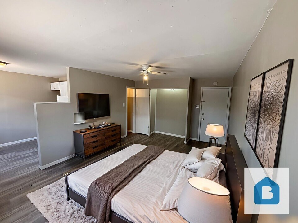 420 E Brookside St in Colorado Springs, CO - Building Photo